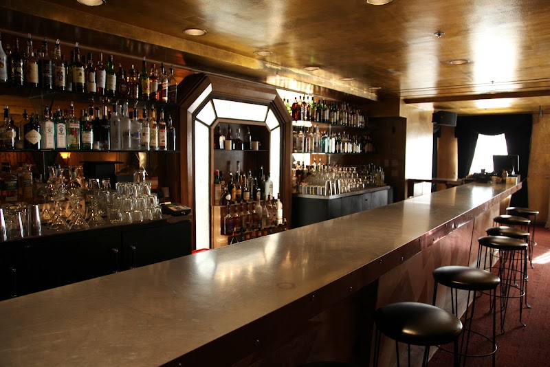 Cicada Restaurant and Lounge