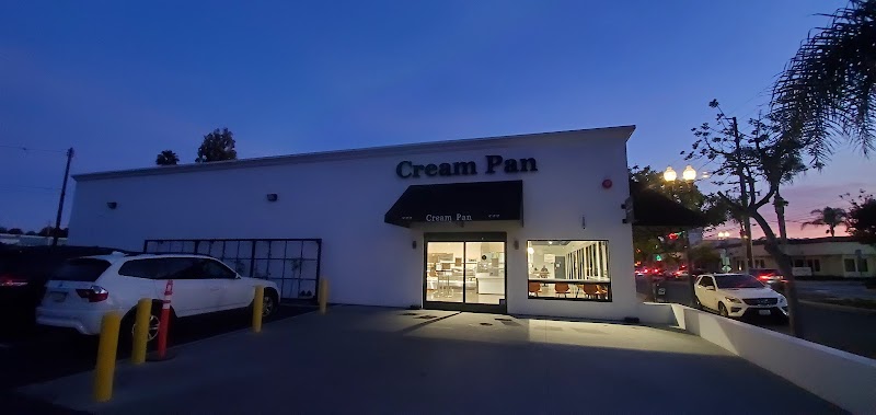 Cream Pan Bakery Lomita