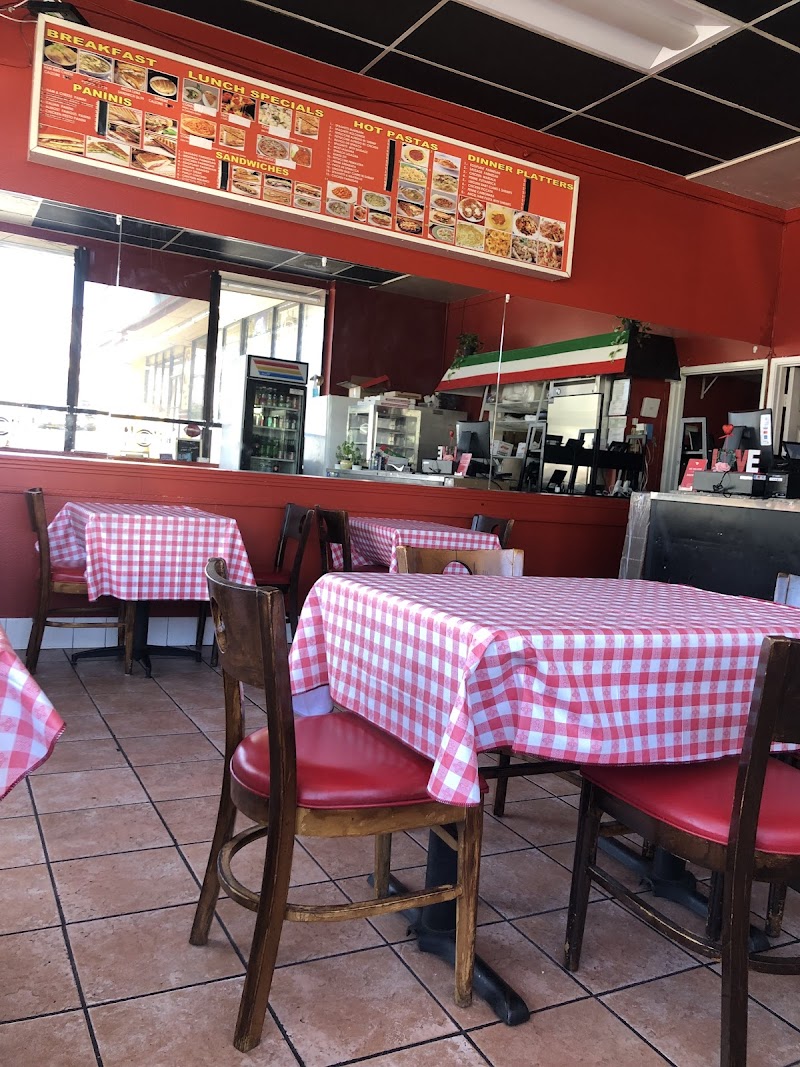 Fratelli's Pizza Place