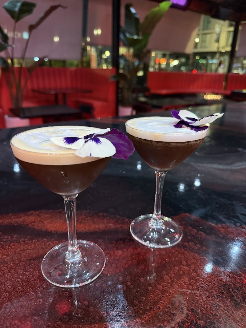 HIBACHI PAPI BAR & GRILL