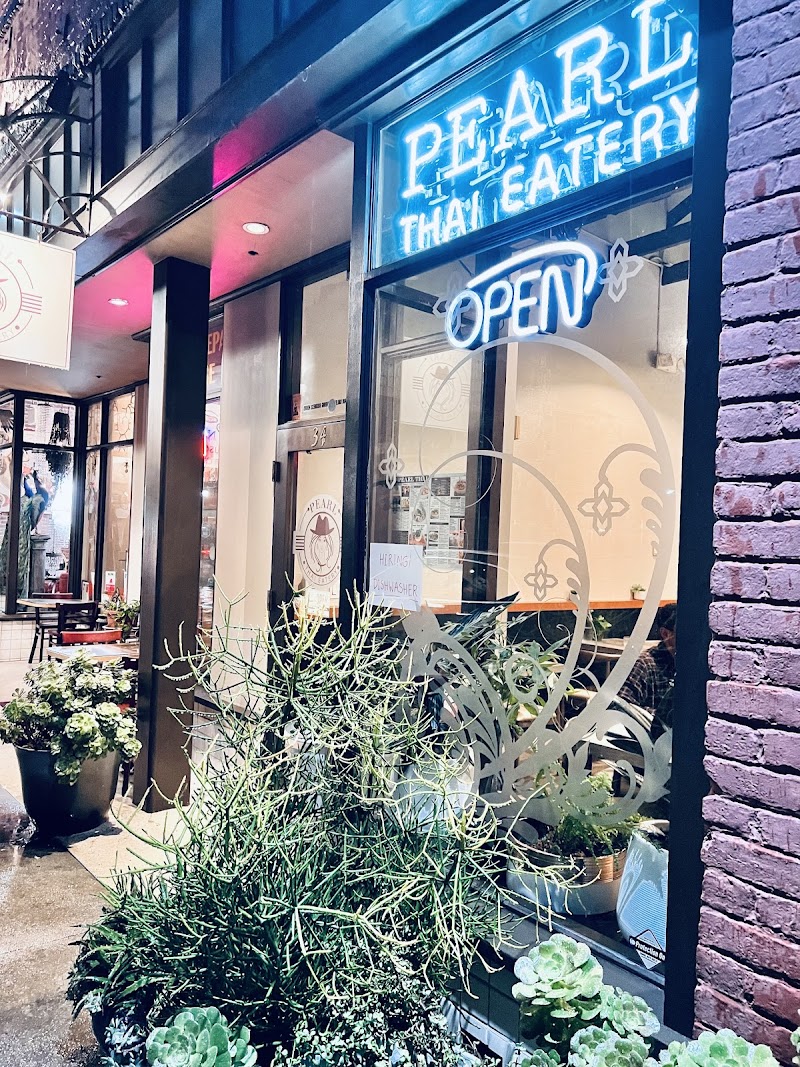 Pearl Thai Eatery
