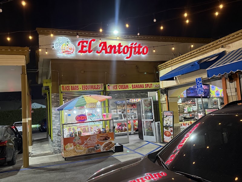 Taco's & Mariscos El Antojito