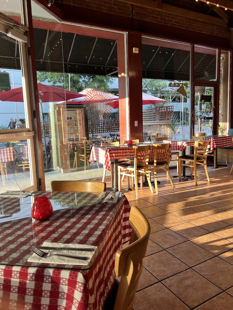 The Kitchen Italian Cafe & Pizzeria