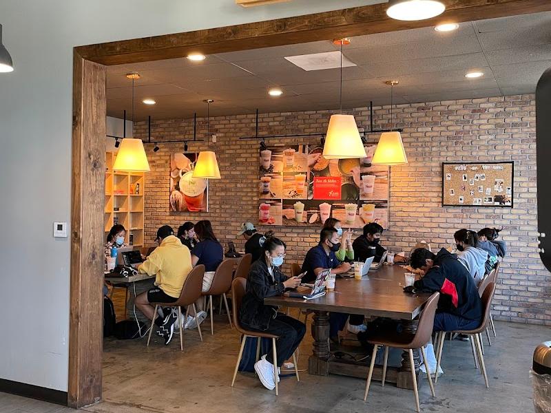 7 Leaves Cafe