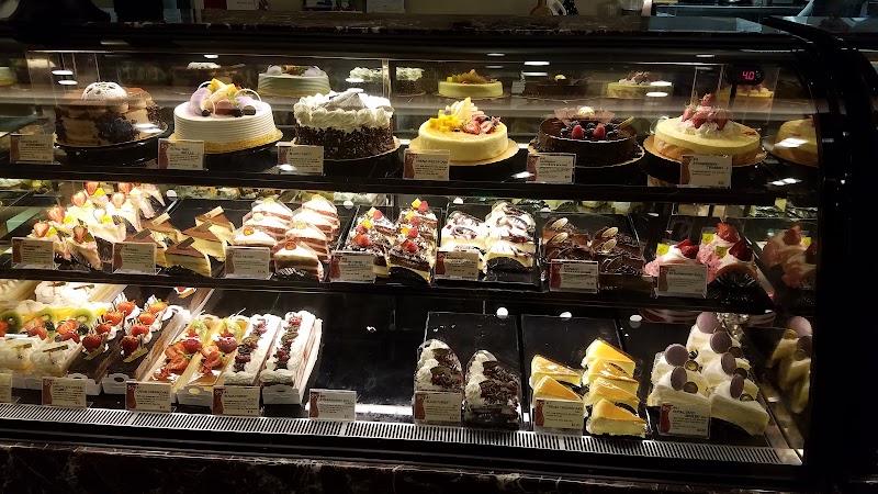 85°C Bakery Cafe - Torrance