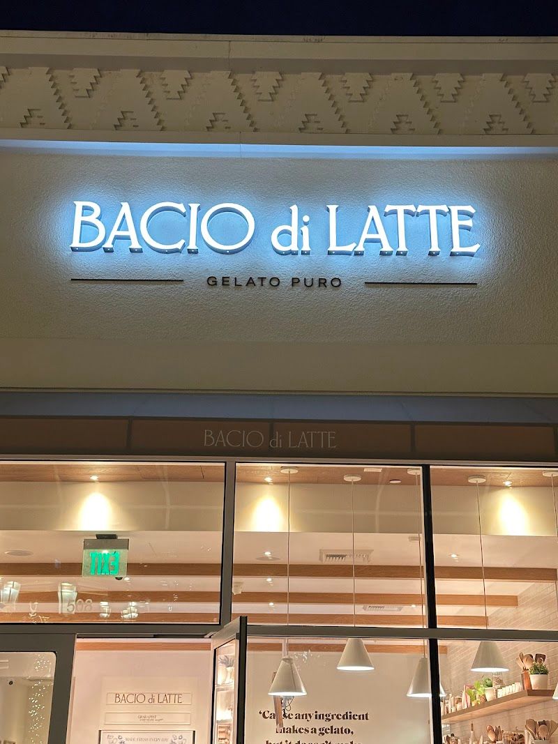 Bacio di Latte | Irvine Spectrum Center, OC