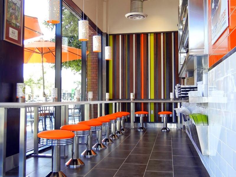 Burger Lounge