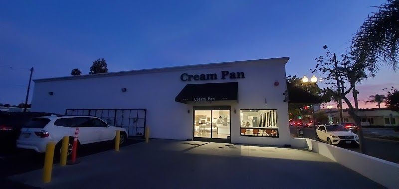 Cream Pan Bakery Lomita