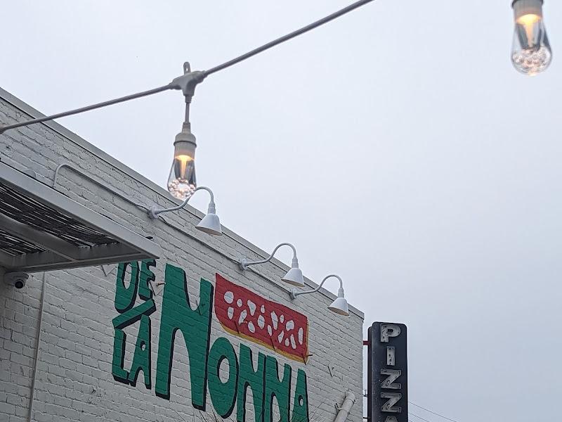 De La Nonna - Art's District