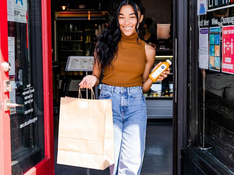 Eat This Café - Hollywood Brunch Spot: Breakfast, Lunch, Bottomless Mimosas