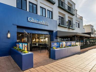 Ghirardelli Chocolate & Ice Cream Shop