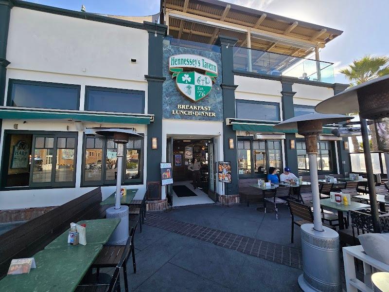 Hennessey's Tavern