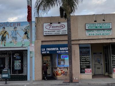 La Favorita Bakery
