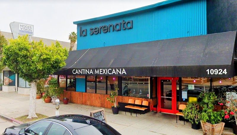 La Serenata Cantina