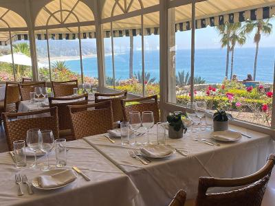 Las Brisas Restaurant