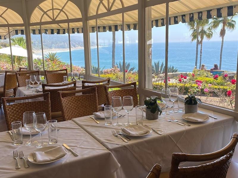 Las Brisas Restaurant