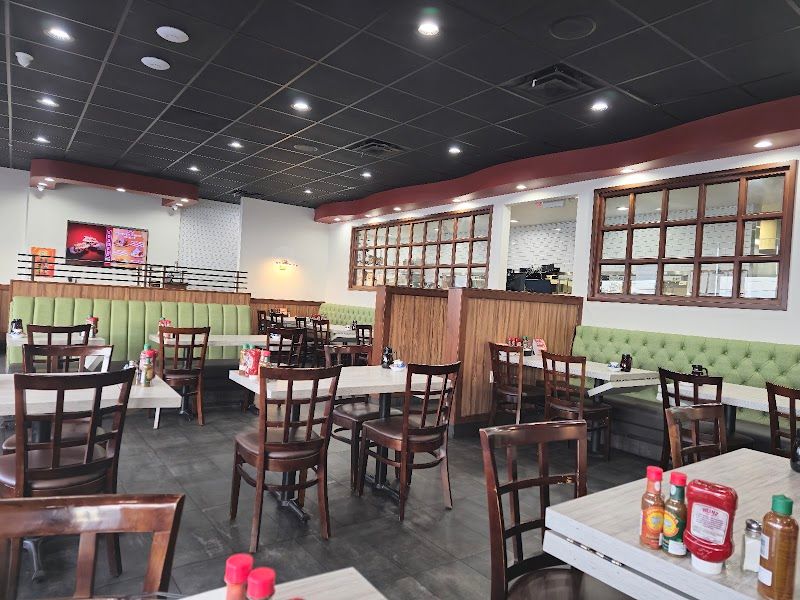 Loaded Cafe Restaurants Gardena