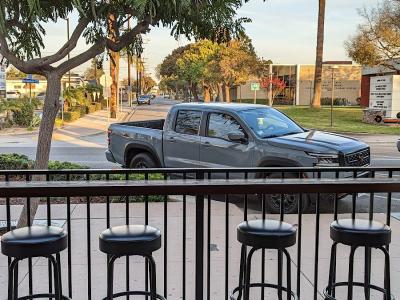 Lomita Alehouse