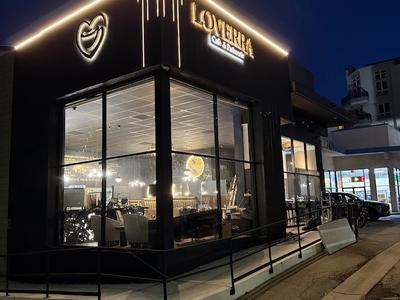 Loverra Cafe & Patisserie & Restaurant