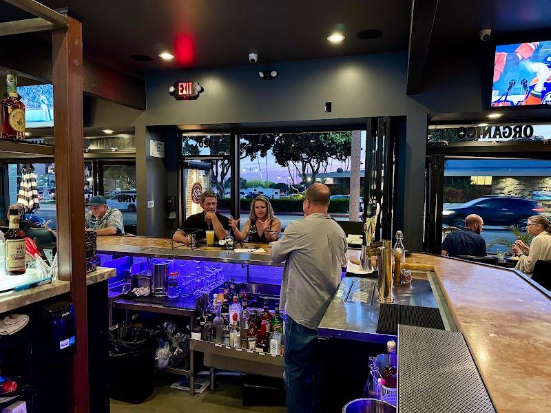 LoZio Osteria Pizzeria & Bar