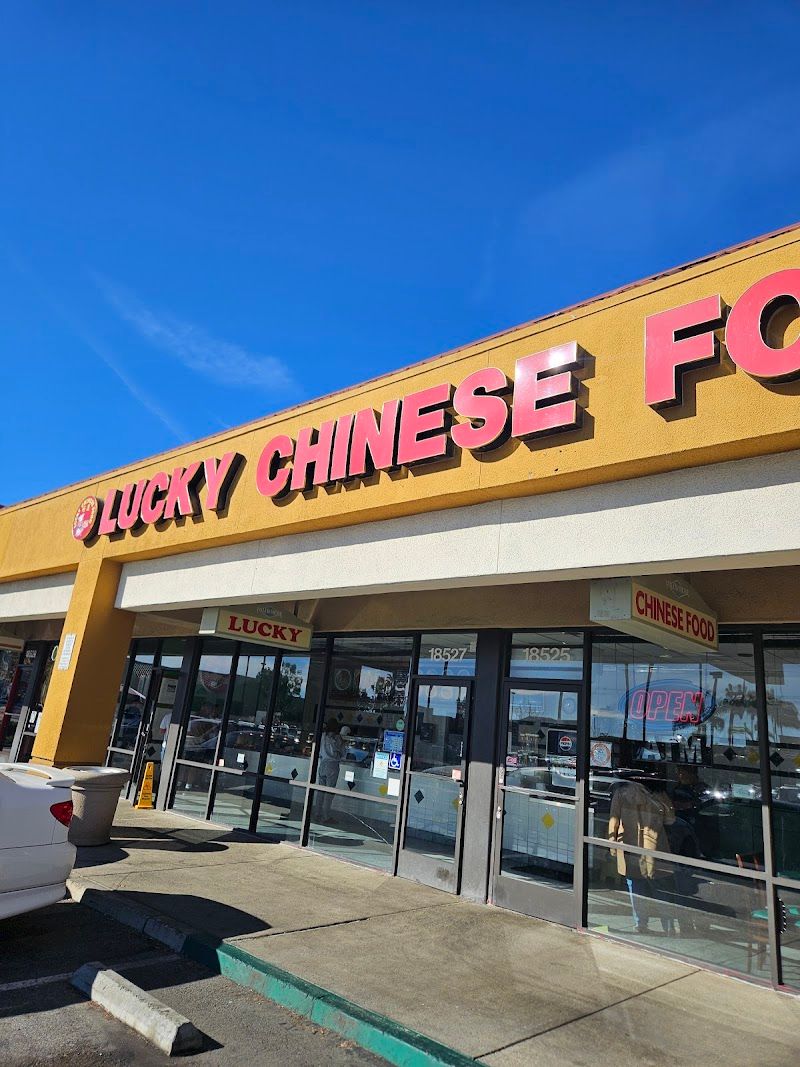 Lucky Chinese Food