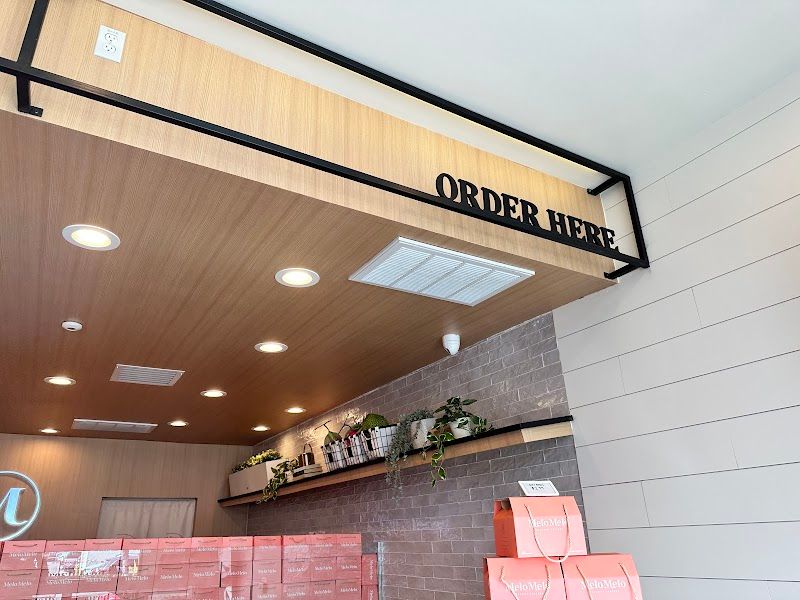 MeloMelo Coconut Dessert