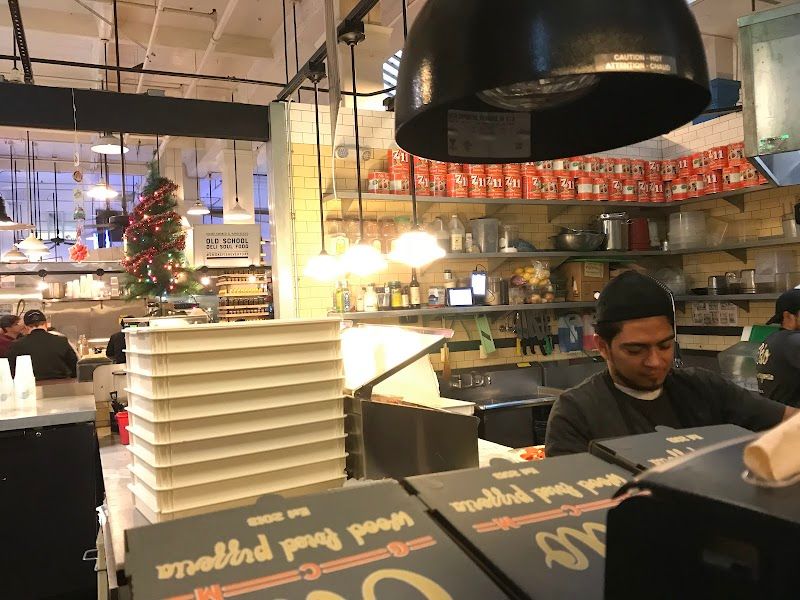 Olio Wood Fired Pizzeria GCM