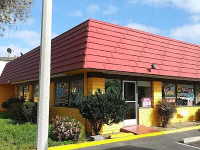 Rick's Drive In & Out