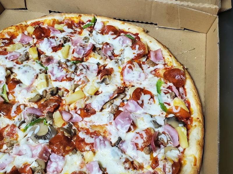 Ricky's Pizza
