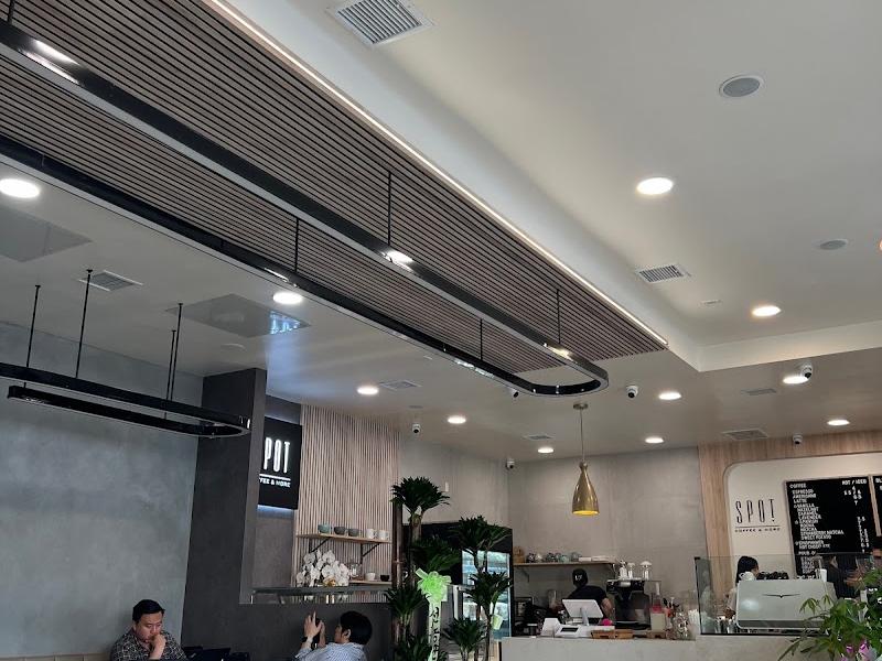 Spot Coffee & More