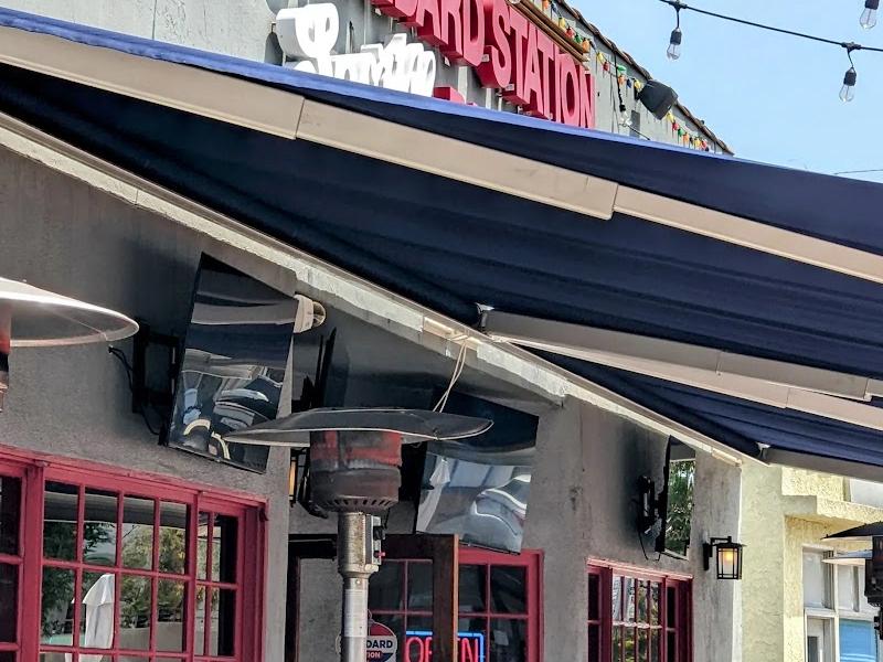 Standard Station Sports Bar & Grill