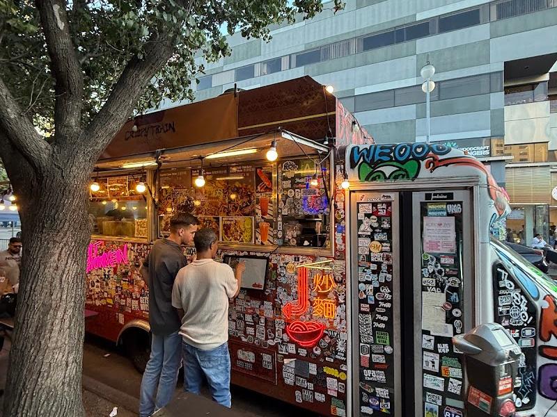 The Chow Mein Guy (Little Tokyo)