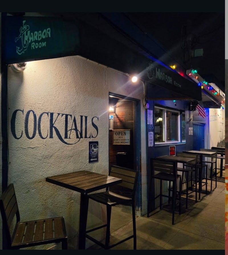 The harbor room