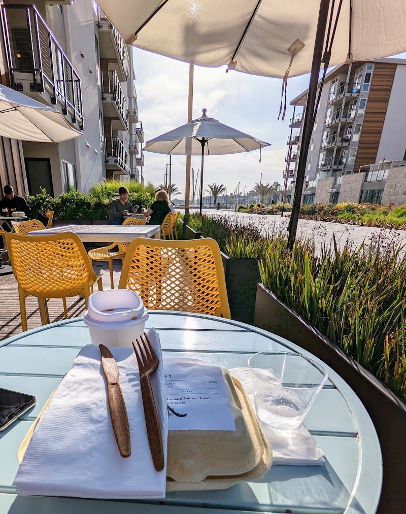 The Hive - Healthy Eats & Organic Cafe - MDR