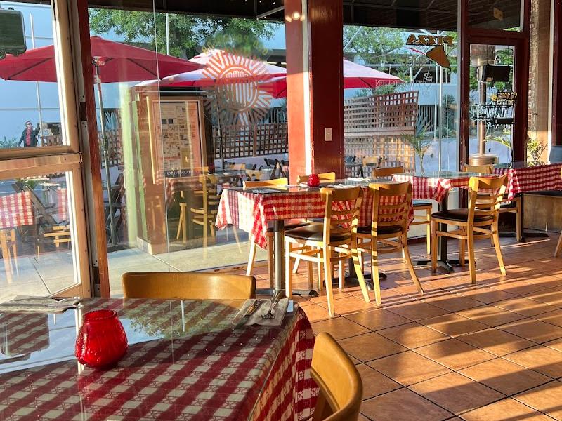 The Kitchen Italian Cafe & Pizzeria