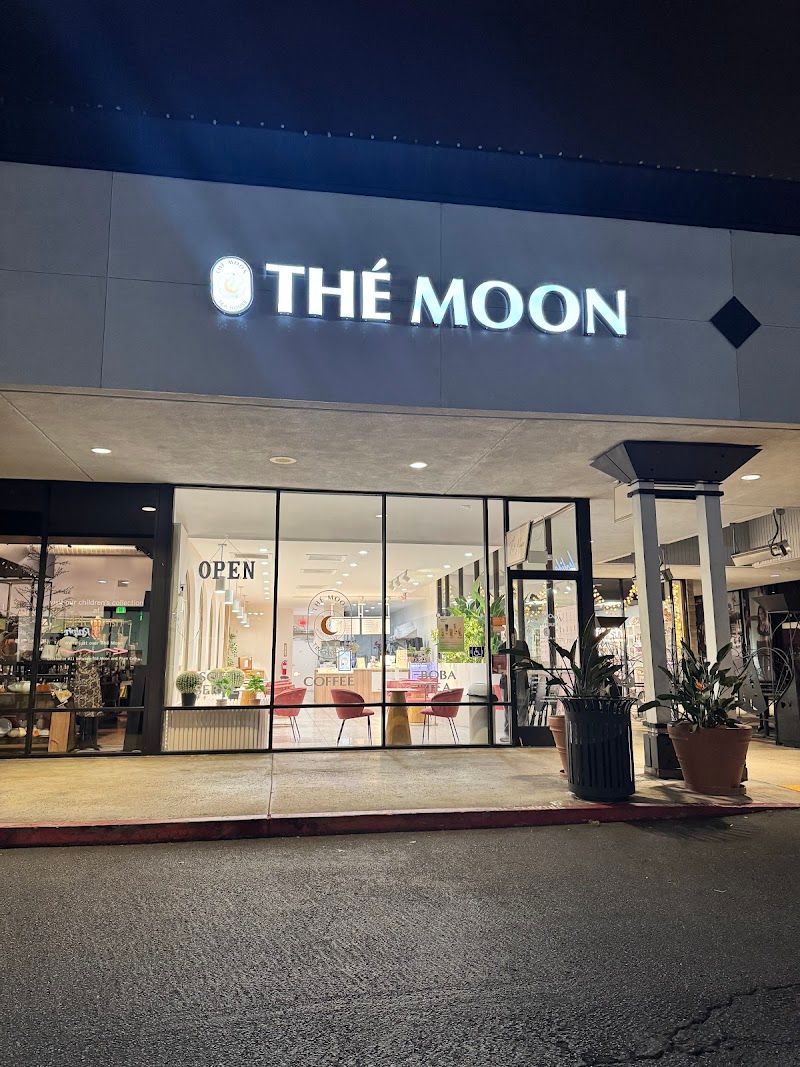 The Moon Coffee