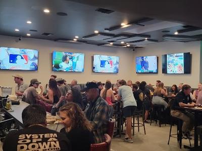 The Slip Bar & Eatery - Lomita