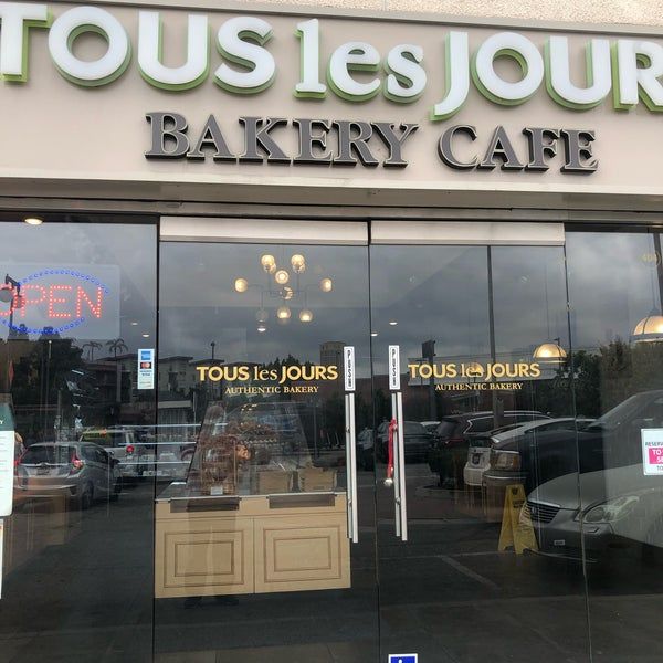Tous les Jours Bakery & Cafe Little Tokyo