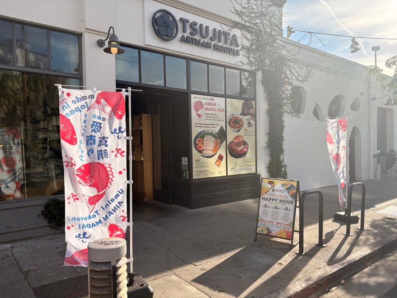 Tsujita Artisan Noodle